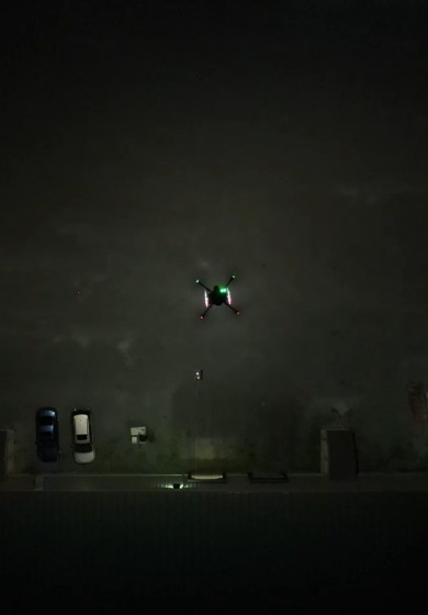 zenith aerotech quad 8 tethered drone aerial lighting / illumination system